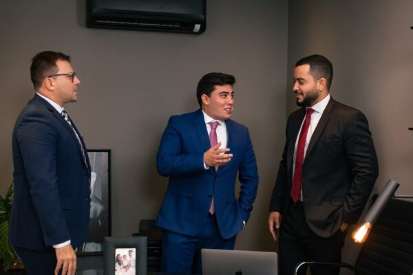 Equipe do RMBG Advogados, escritório em Recife e Garanhuns (PE)